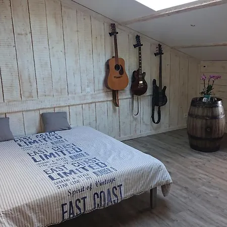 Homestay A Louer Proche Circuit 24h Du Mans *